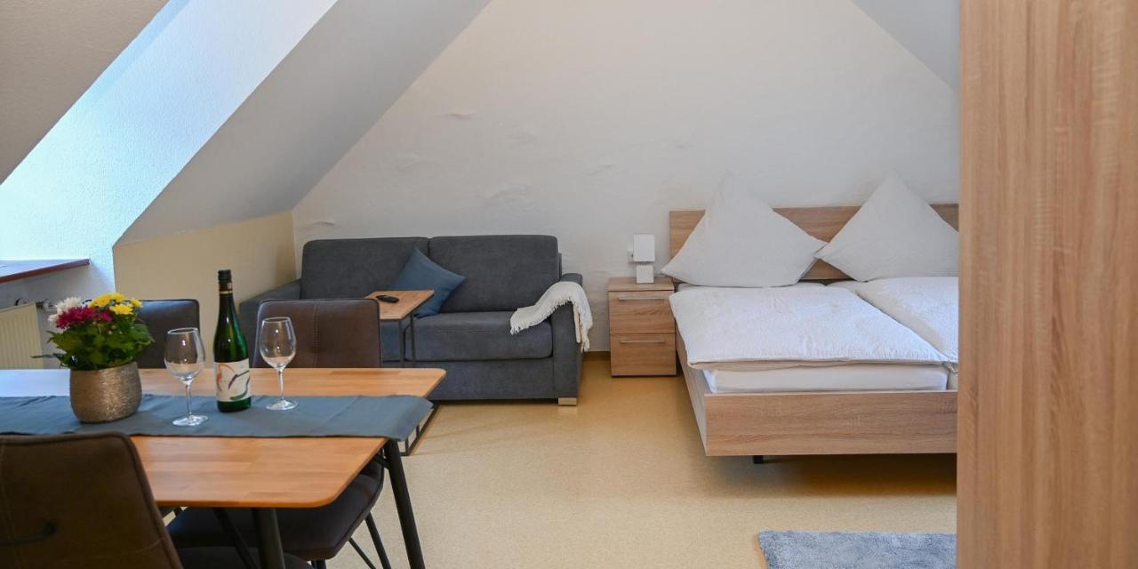 Ferienappartements Intour Ockfen Zewnętrze zdjęcie
